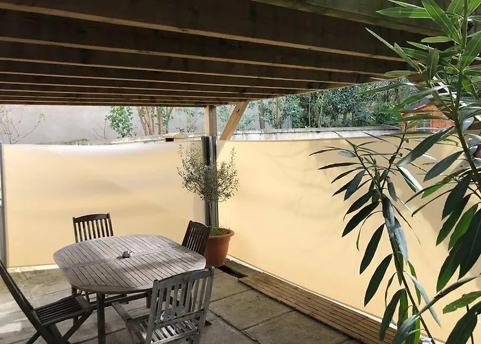 דירה Superbe T2 Avec Terrasse Face Au Parc Des Fontaines