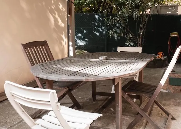 Superbe T2 Avec Terrasse Face Au Parc Des Fontaines Appartement *