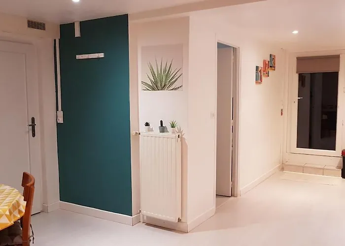 Apartamento Superbe T2 Avec Terrasse Face Au Parc Des Fontaines